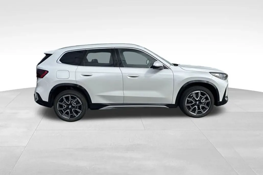 2026 Bmw X1 XDrive28i photo 1
