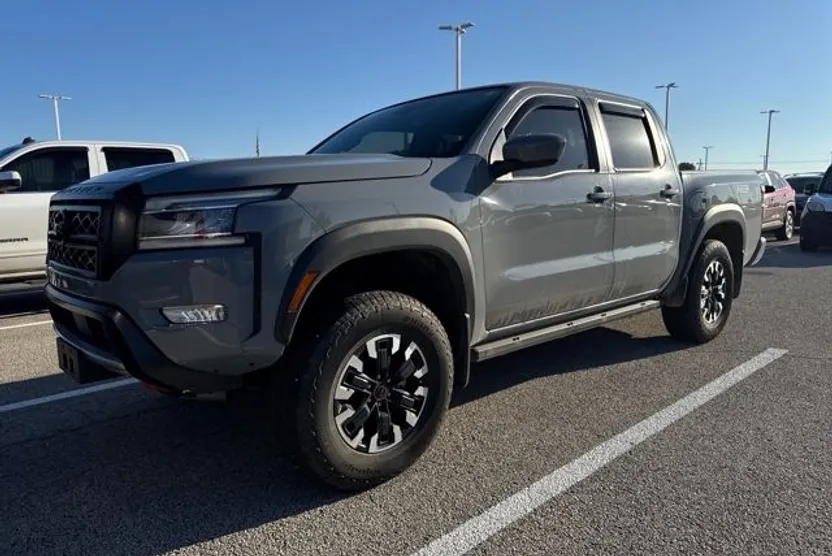 2024 Nissan Frontier PRO-4X photo 1