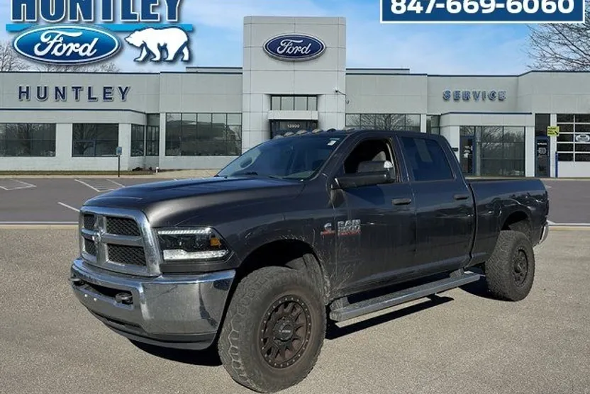 2017 Ram 2500 Tradesman photo 1