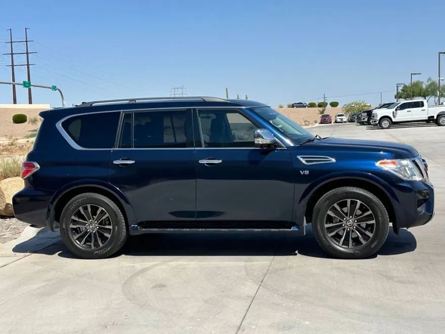 2019 Nissan Armada Platinum photo 1