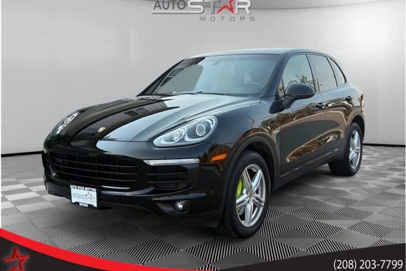 2016 Porsche Cayenne S E-Hybrid photo 1