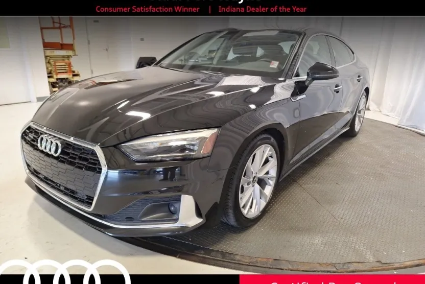 2021 Audi A5 40 Premium photo 1