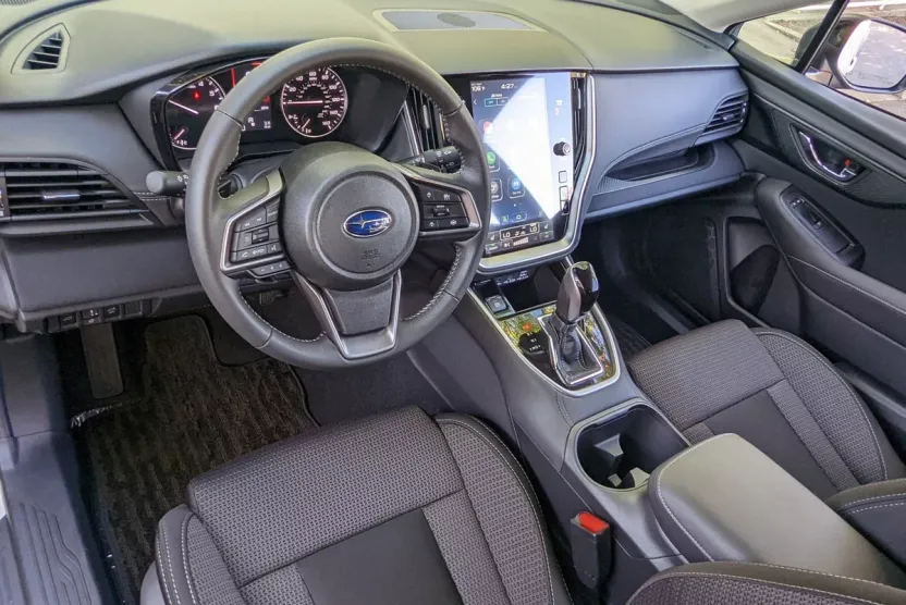 2025 Subaru Outback Premium photo 1