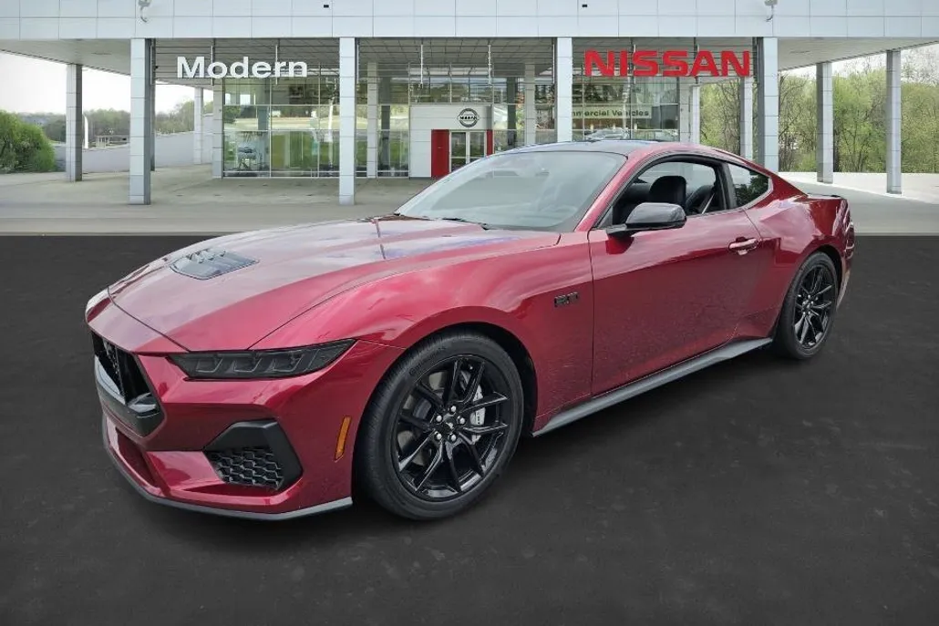 2025 Ford Mustang GT Premium photo 1