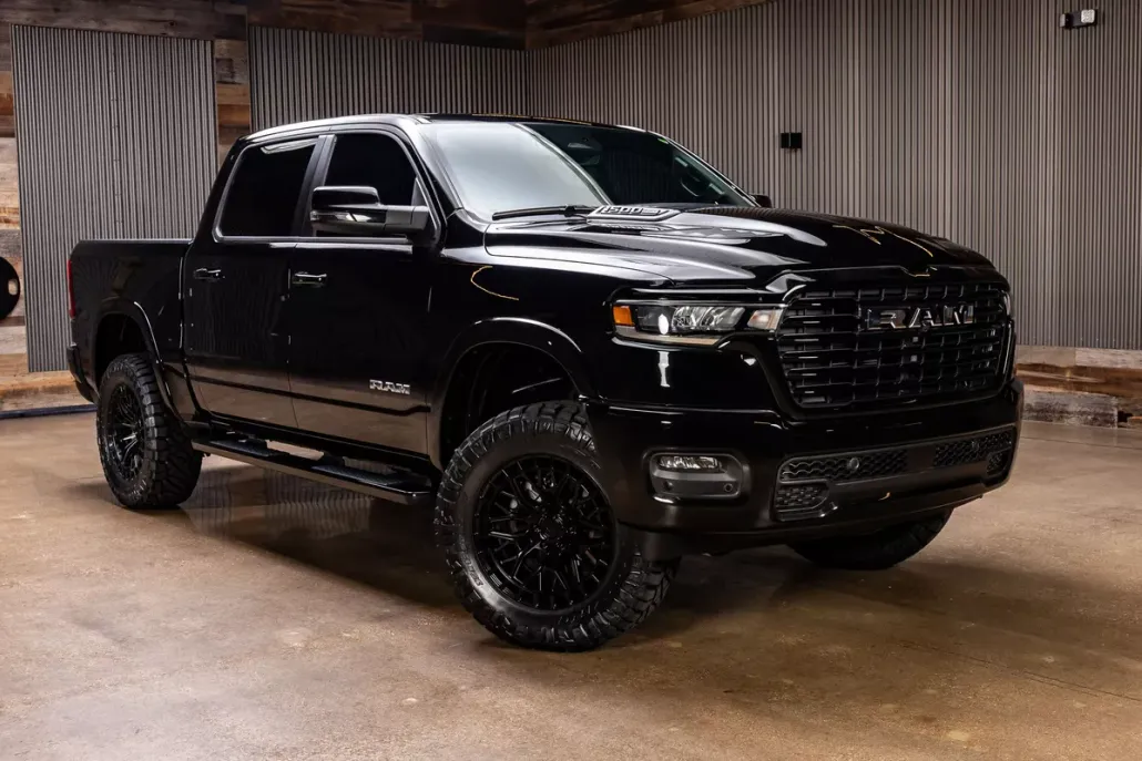 2025 Ram 1500 Laramie photo 1