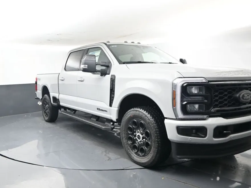 2025 Ford F-350 photo 1
