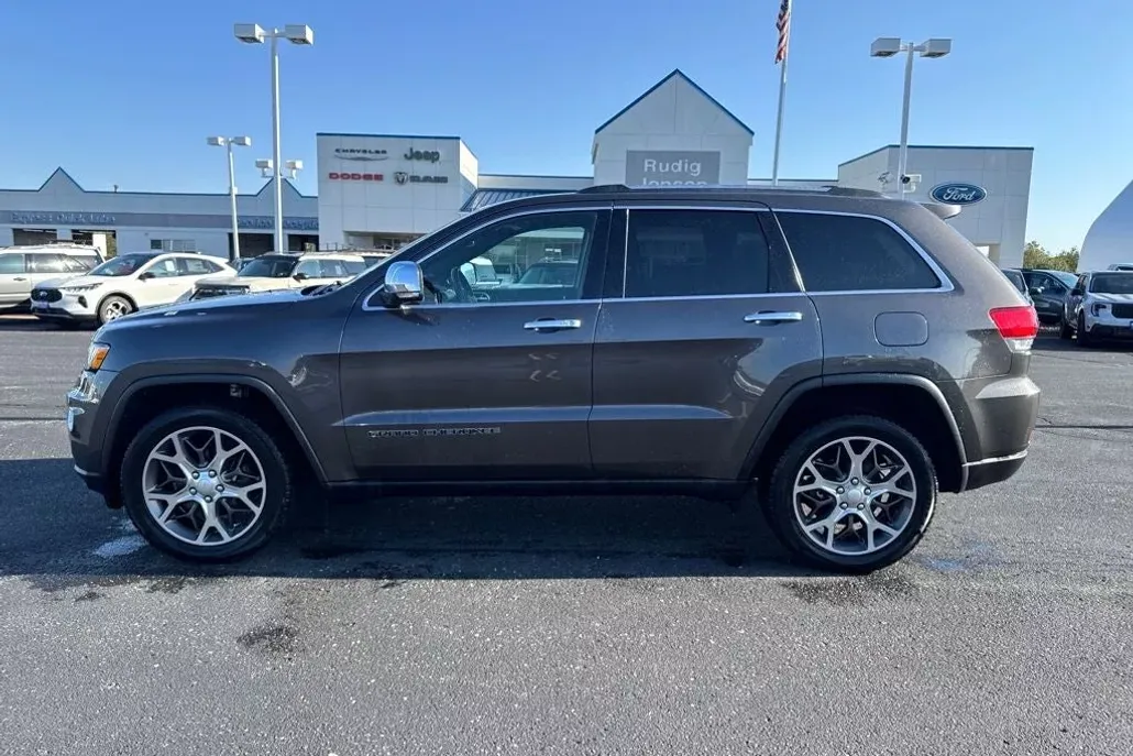 2019 Jeep Grand Cherokee Limited photo 1