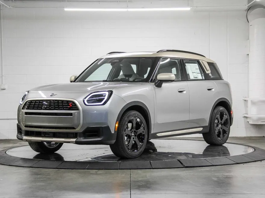 2026 Mini Countryman S ALL4 photo 1