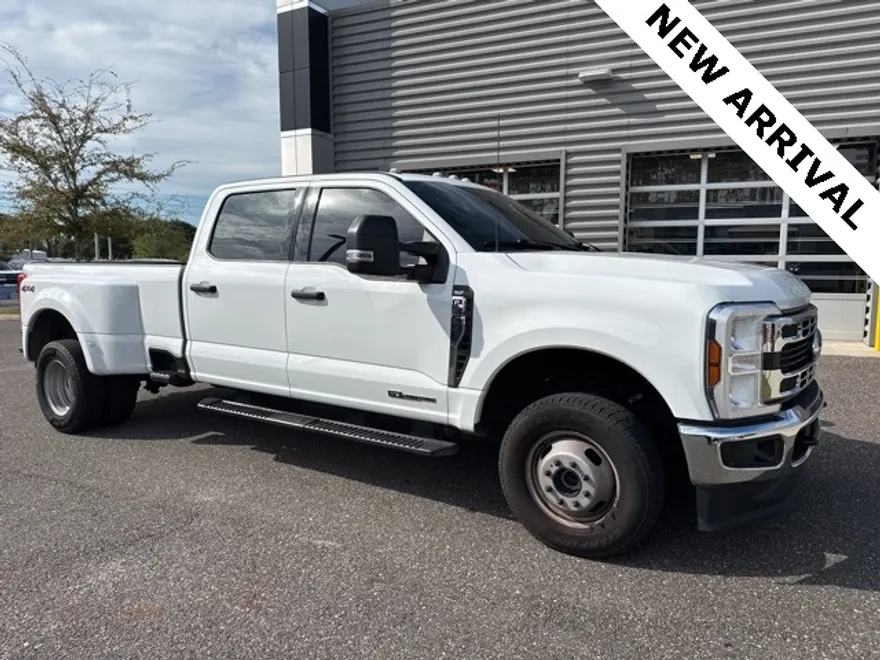 2024 Ford F-350 XLT photo 1