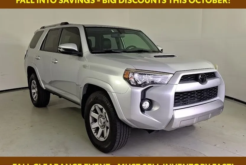2015 Toyota 4Runner Trail Premium photo 1