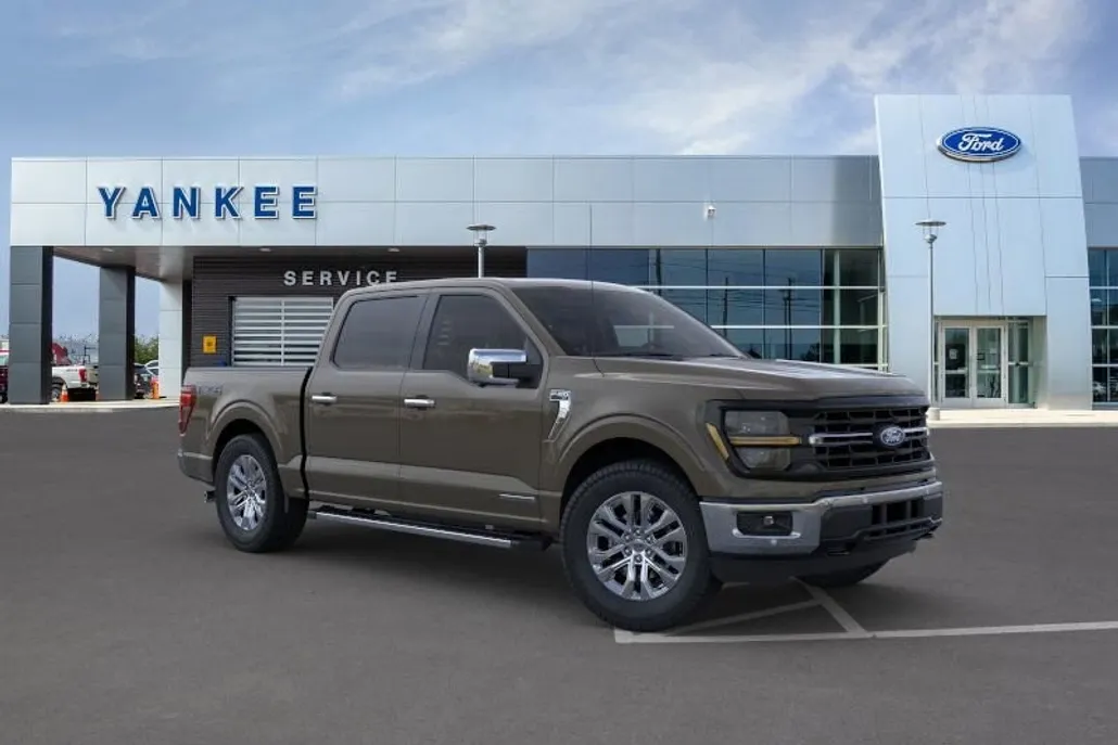 2025 Ford F-150 XLT photo 1