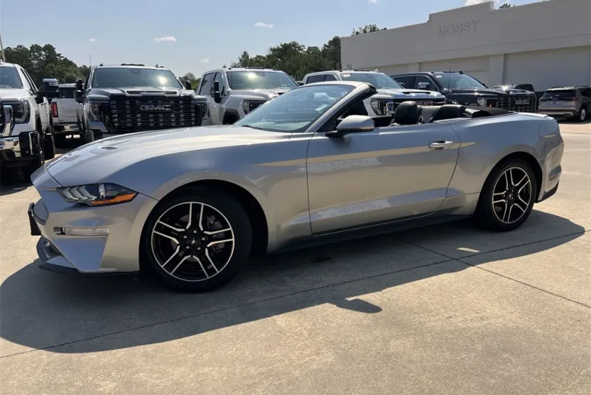 2022 Ford Mustang EcoBoost Premium Convertible photo 1