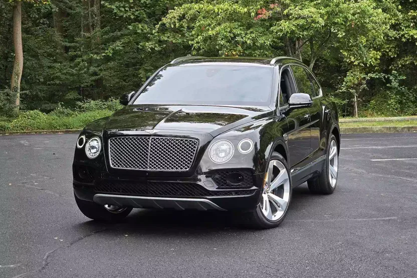 2020 Bentley Bentayga Hybrid photo 1