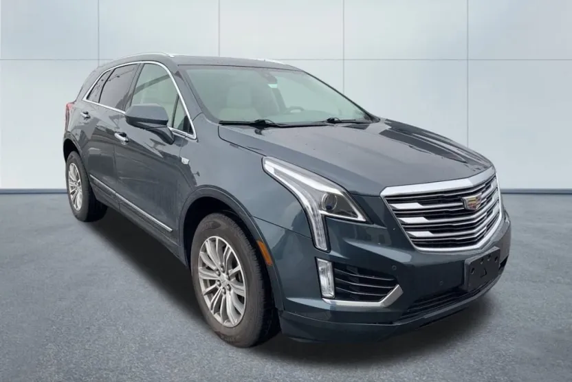 2019 Cadillac XT5 Luxury photo 1