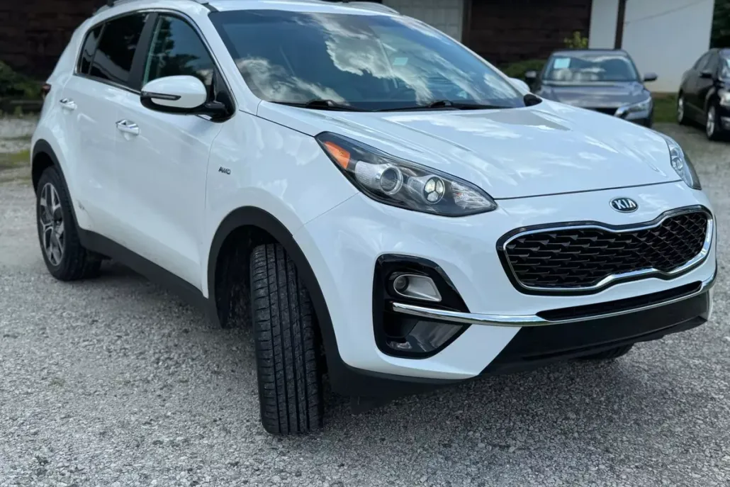 2021 Kia Sportage EX photo 1