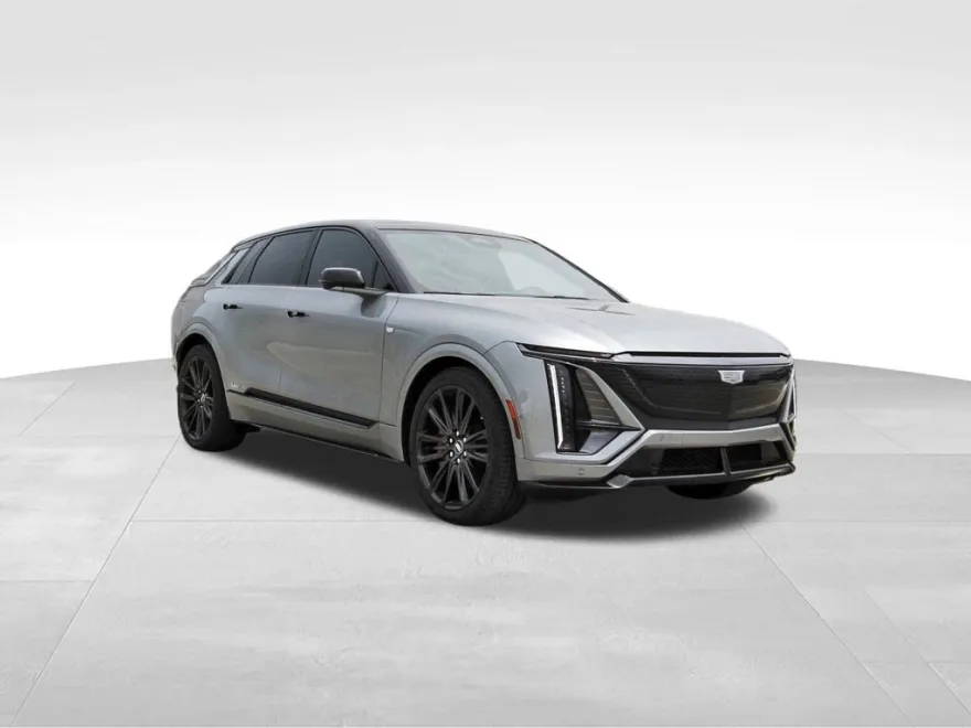 2026 Cadillac Lyriq photo 1