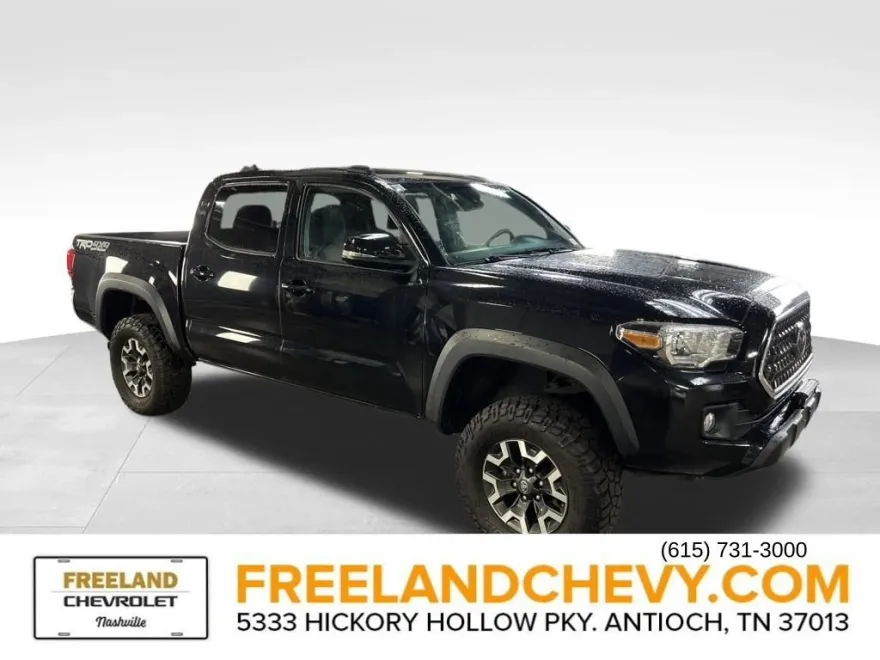 2019 Toyota Tacoma 4x4 SR photo 1