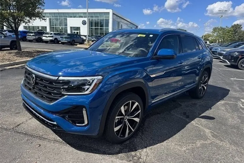 2025 Volkswagen Atlas Cross Sport SEL Premium R-Line photo 1