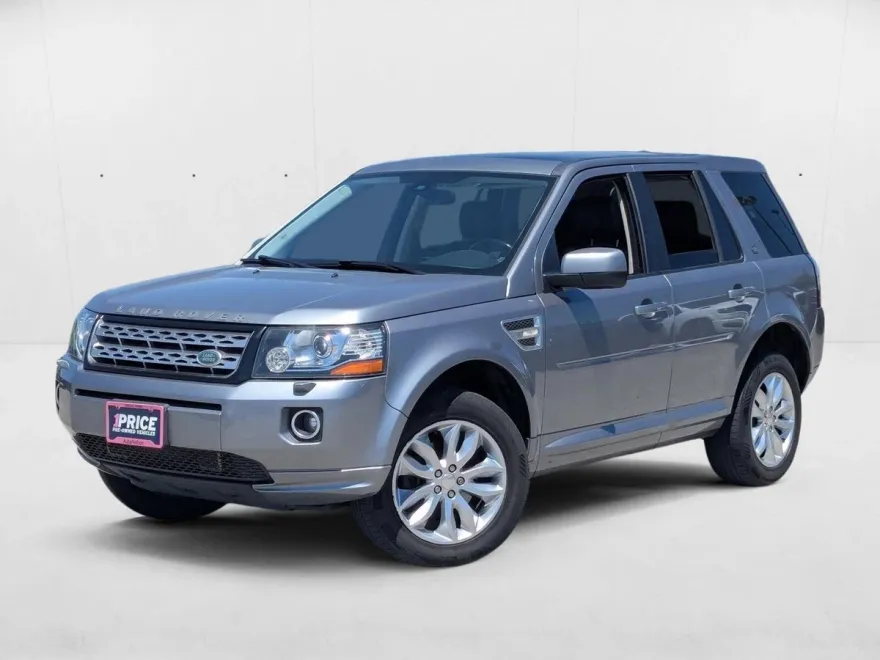 2015 Land Rover LR2 SE photo 1