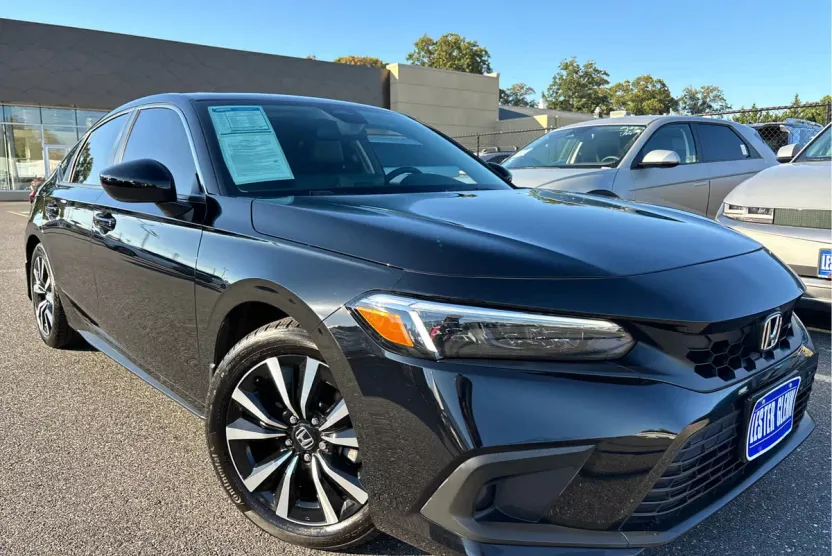 2024 Honda Civic EX-L Hatchback photo 1