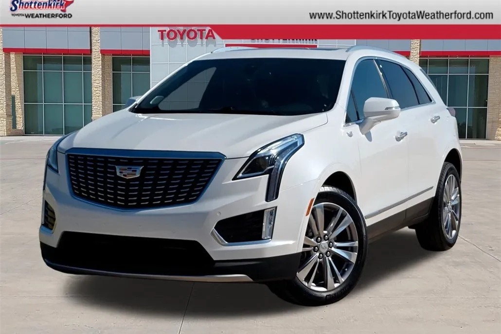 2024 Cadillac XT5 Premium Luxury photo 1