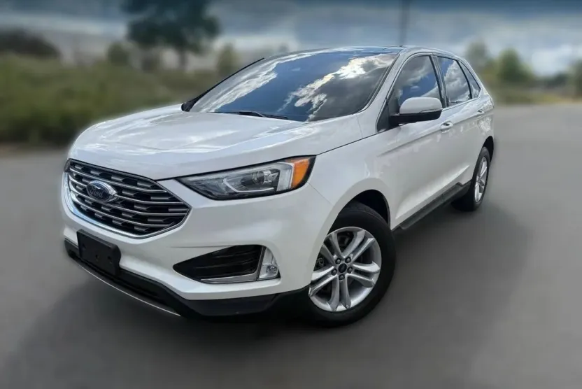 2019 Ford Edge SEL Sport photo 1