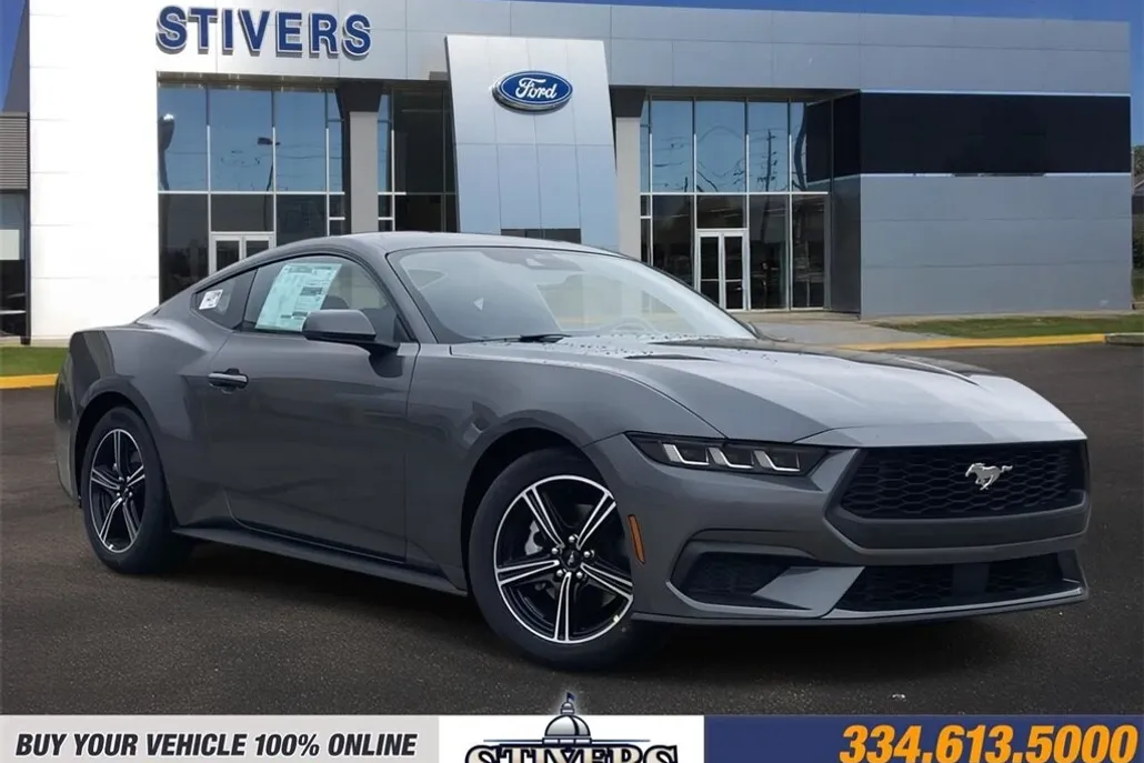2025 Ford Mustang EcoBoost photo 1