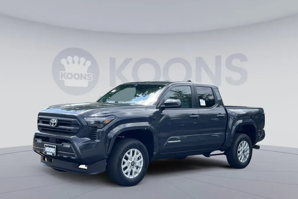 2025 Toyota Tacoma SR5 photo 1