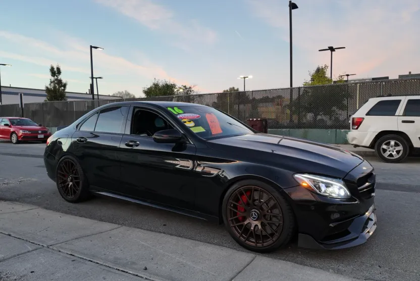 2016 Mercedes Benz C 63 Sedan photo 1