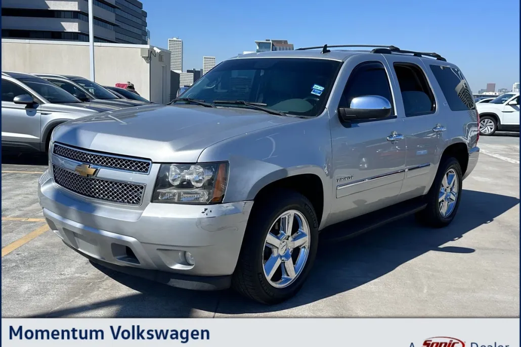 2012 Chevrolet Tahoe LTZ photo 1