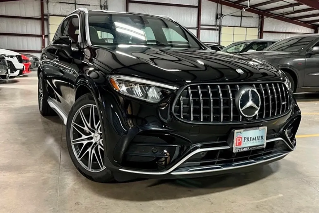 2025 Mercedes Benz GLC AMG 43 4MATIC photo 1