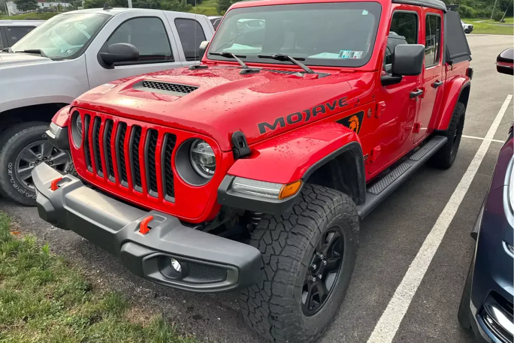 2021 Jeep Gladiator Mojave photo 1