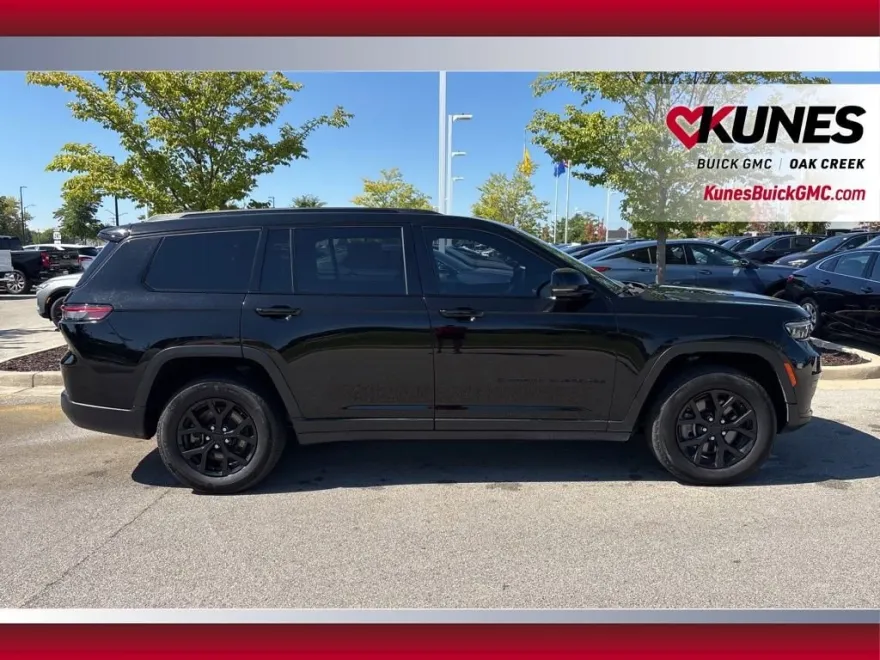 2024 Jeep Grand Cherokee Altitude photo 1
