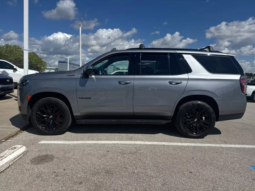 2021 Chevrolet Tahoe RST photo 1