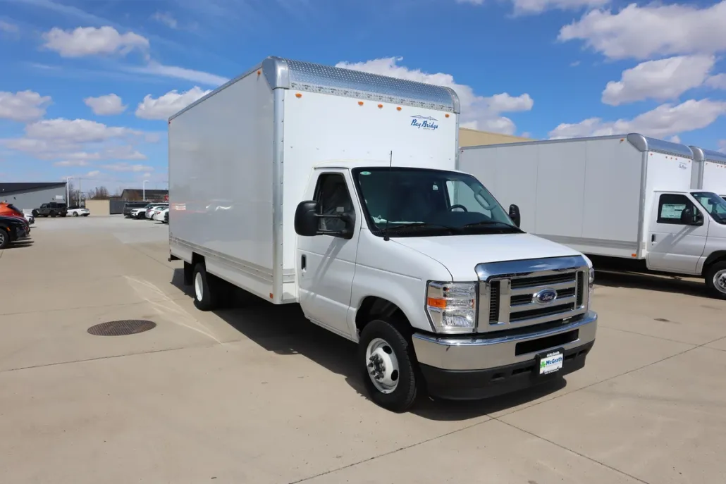 2025 Ford E-450 photo 1
