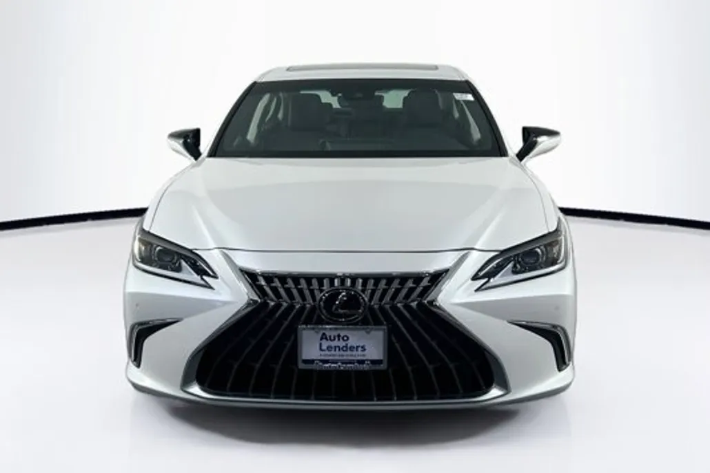 2022 Lexus ES 350 photo 1