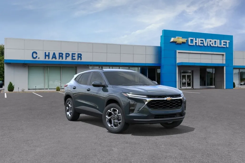 2025 Chevrolet Trax LT photo 1