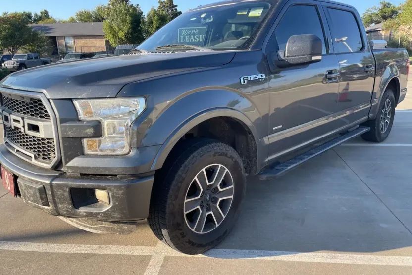 2016 Ford F-150 XLT photo 1