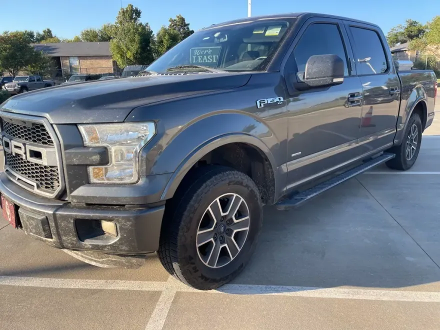 2016 Ford F-150 XLT photo 1