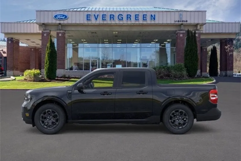 2025 Ford Maverick XLT photo 1