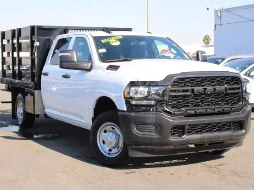 2023 Ram 2500 Tradesman photo 1