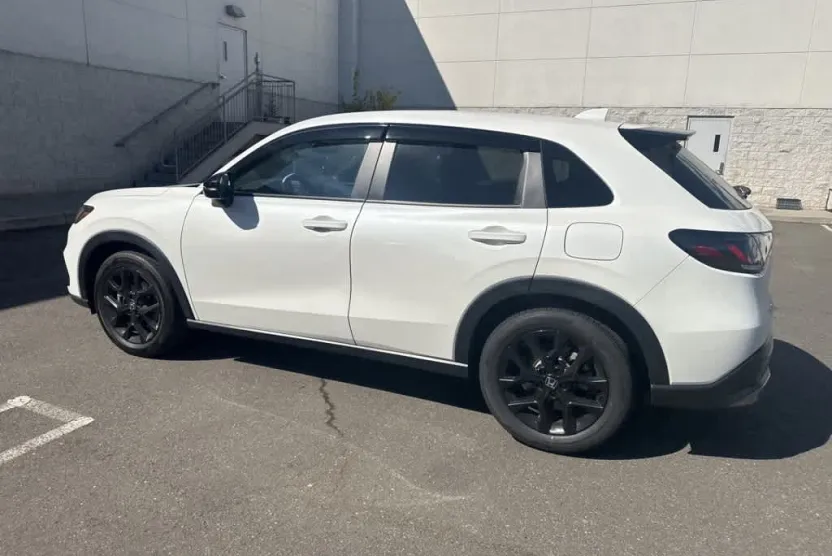 2024 Honda HR-V Sport photo 1