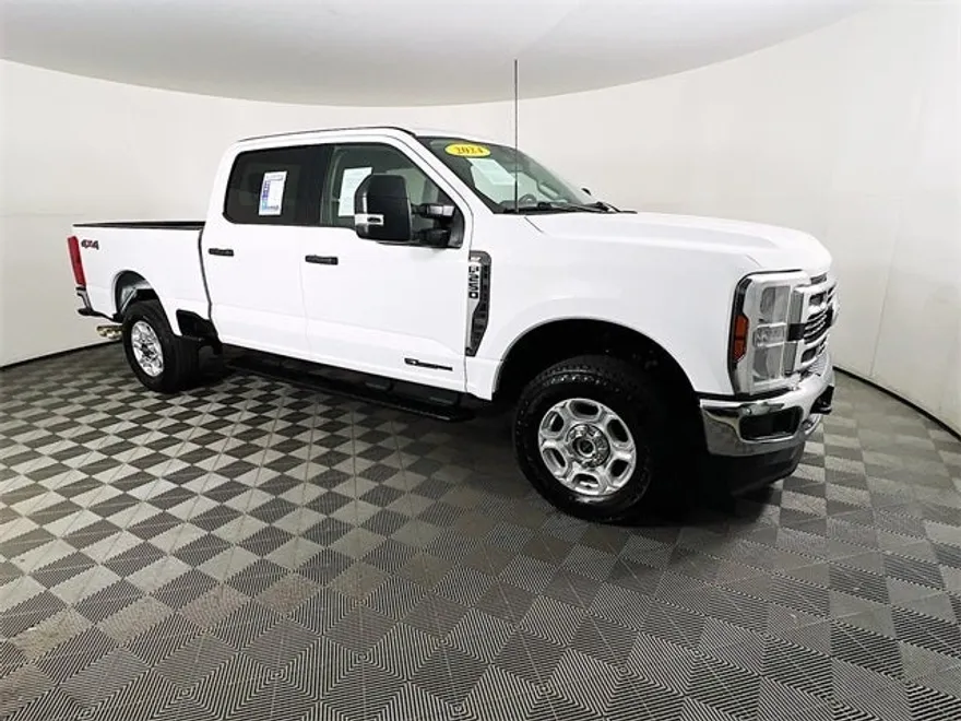 2024 Ford F-250 photo 1