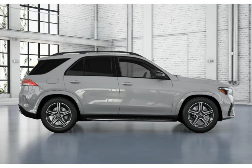 2026 Mercedes Benz GLE 450 4MATIC photo 1