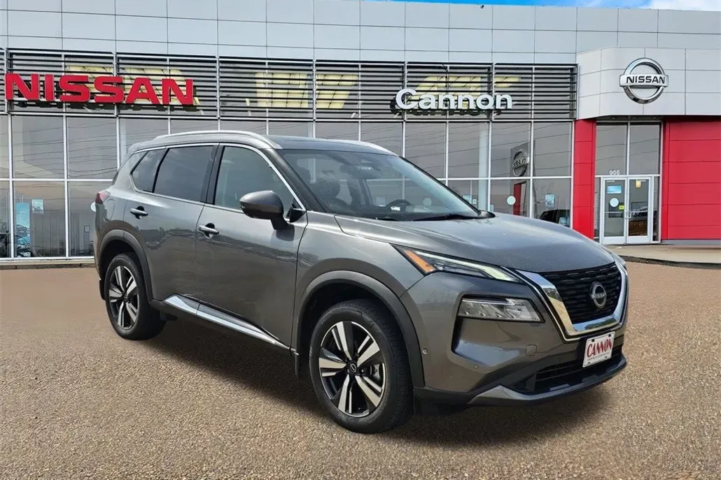 2023 Nissan Rogue SL photo 1