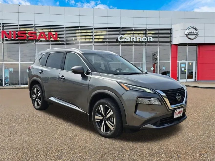 2023 Nissan Rogue SL photo 1