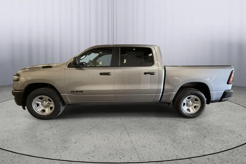 2025 Ram 1500 Tradesman photo 1