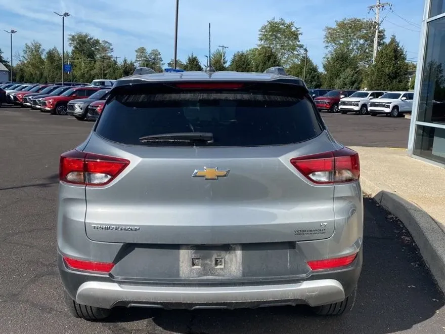 2023 Chevrolet Trailblazer LT photo 1