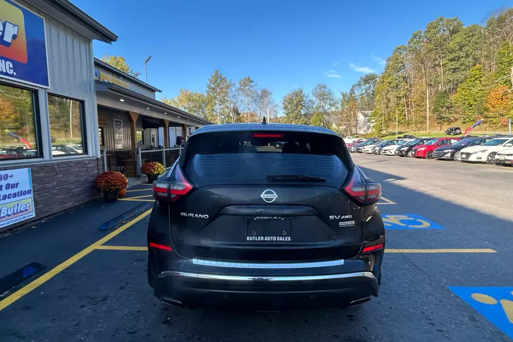 2021 Nissan Murano SV photo 1