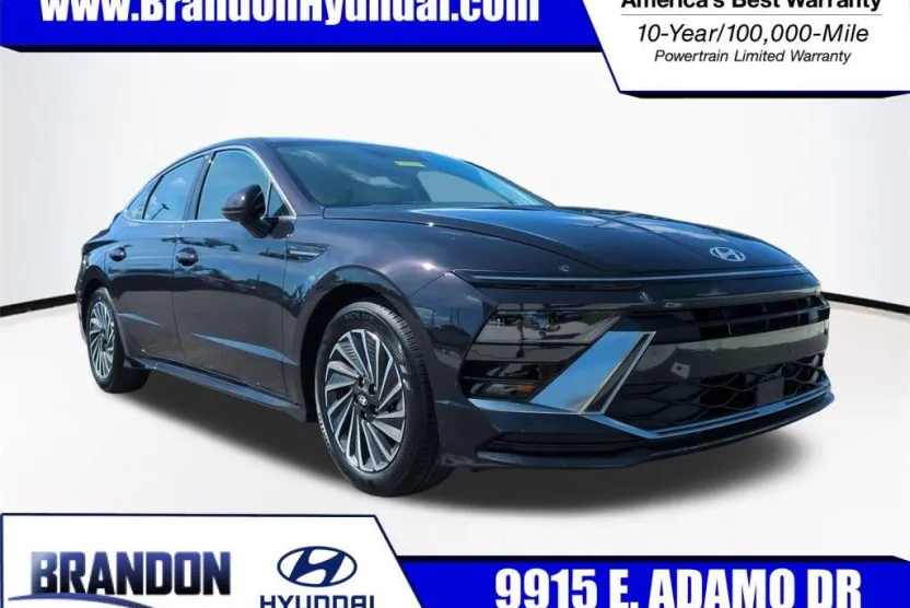 2025 Hyundai Sonata Hybrid SEL photo 1